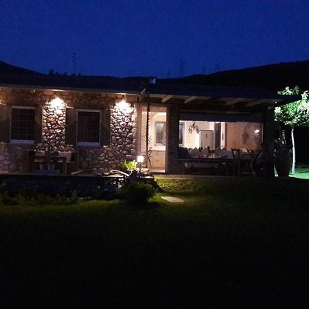 Klovino Beach House Douvia Ngoại thất bức ảnh
